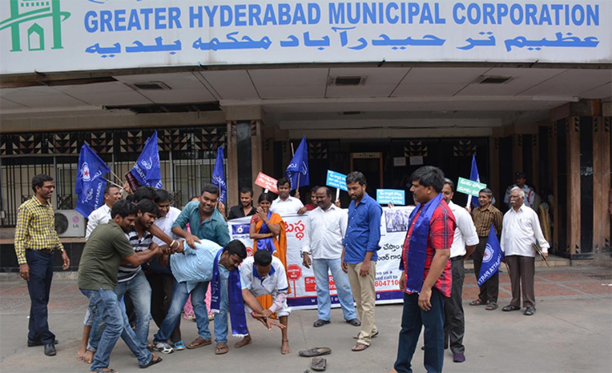 Lok Satta bats for playgrounds in city